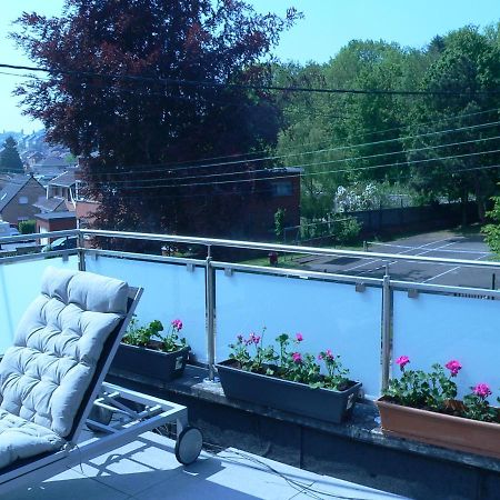 Liege 4420 Rue Jean Jaures 45 Grande Maison Joyeuse Avec Terrasse 30M2 Pour 8 Personnes Maximum Saint-Nicolas  Zewnętrze zdjęcie