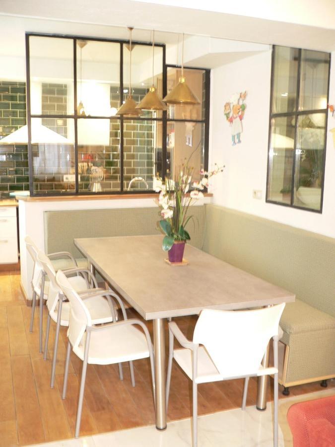 Liege 4420 Rue Jean Jaures 45 Grande Maison Joyeuse Avec Terrasse 30M2 Pour 8 Personnes Maximum Saint-Nicolas  Zewnętrze zdjęcie