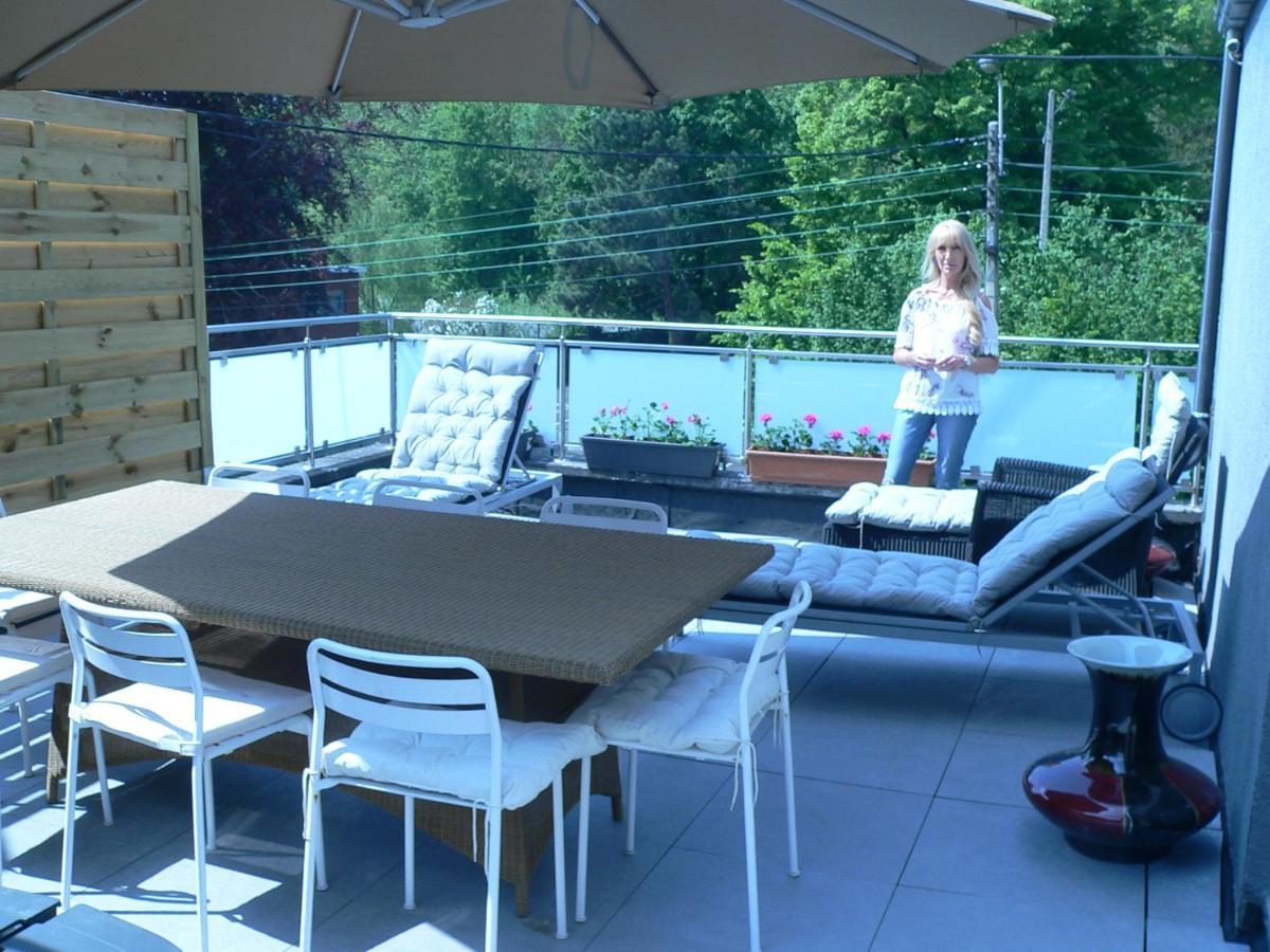 Liege 4420 Rue Jean Jaures 45 Grande Maison Joyeuse Avec Terrasse 30M2 Pour 8 Personnes Maximum Saint-Nicolas  Zewnętrze zdjęcie